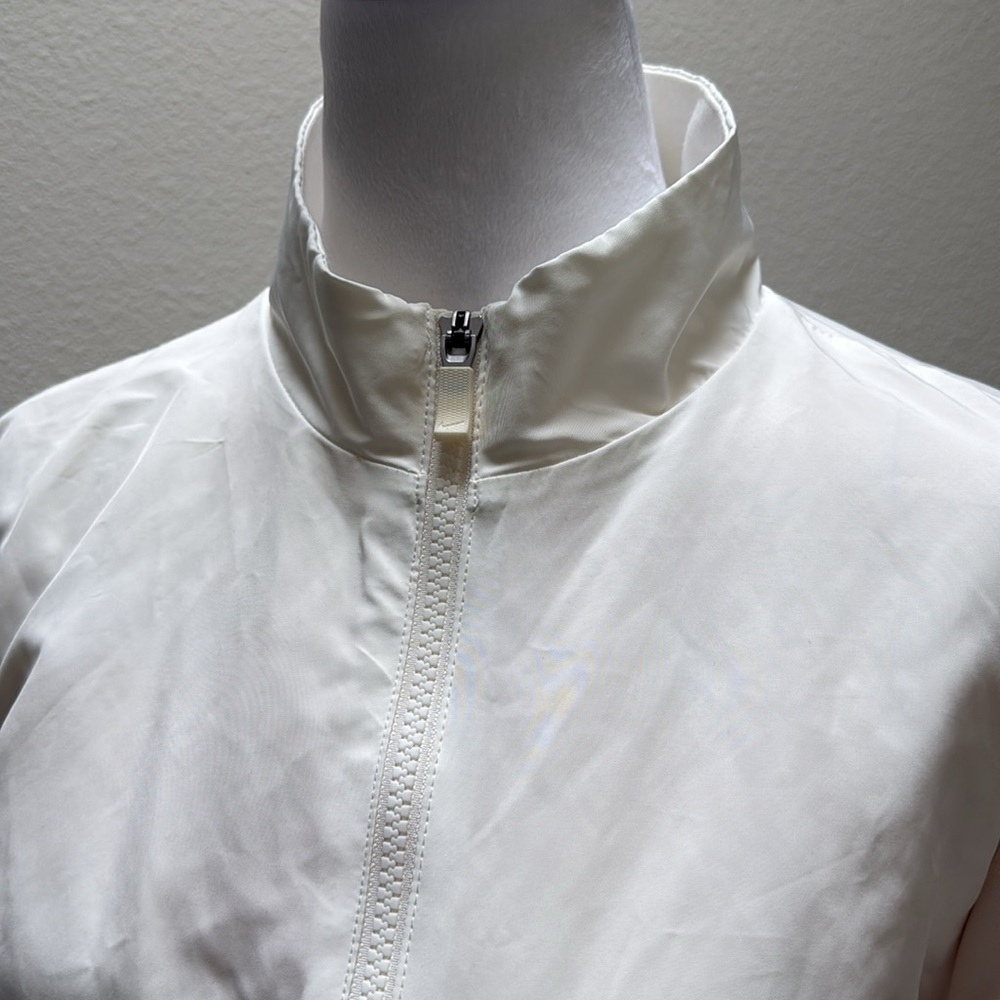 NikeShield Jacket - Picture 2 of 6